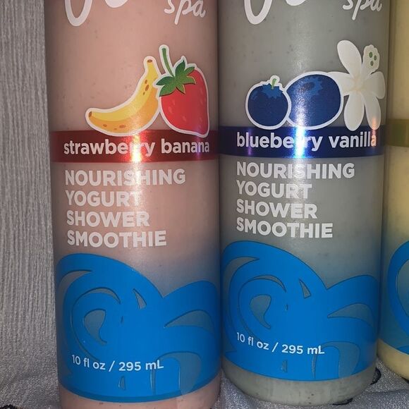 True Blue Spa Nourishing Yogurt Shower Smoothie - Picture 2 of 4